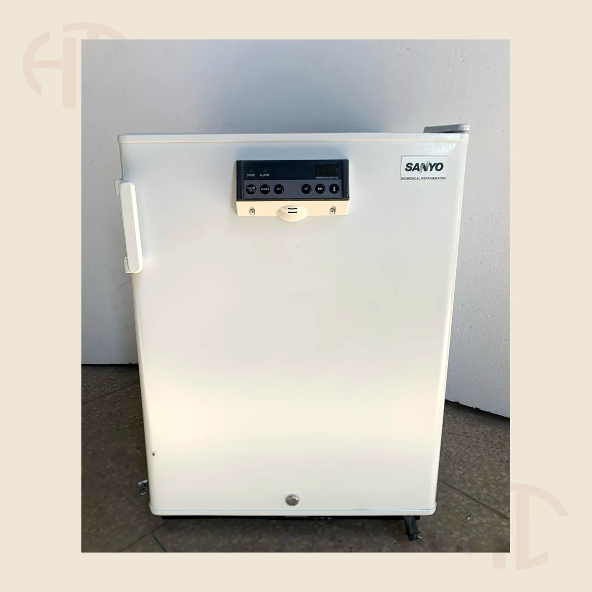 Sanyo Laboratory Refrigerators (Available Inventory)